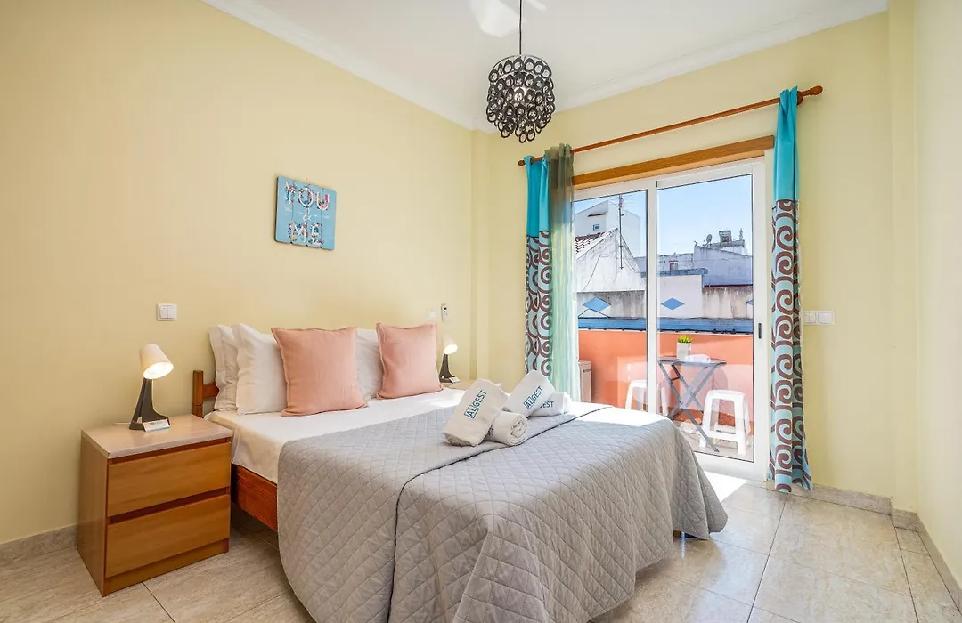 Casa Rosa Alvor-1