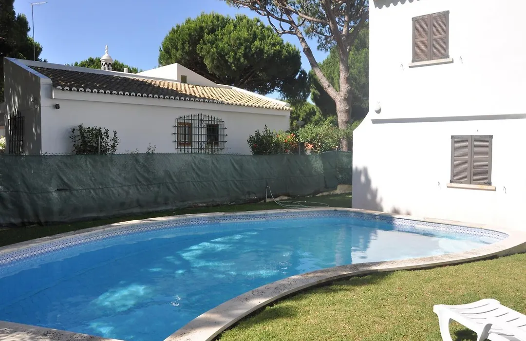 Villa In Vilamoura With Private Pool-1