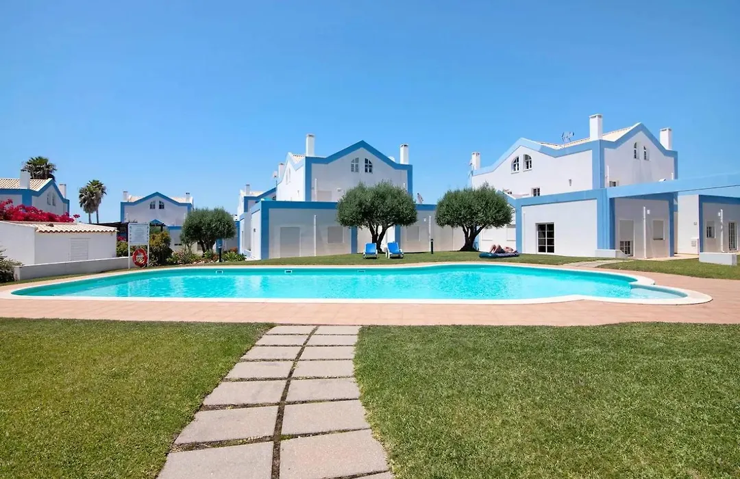 Perogil Pool Villa-1