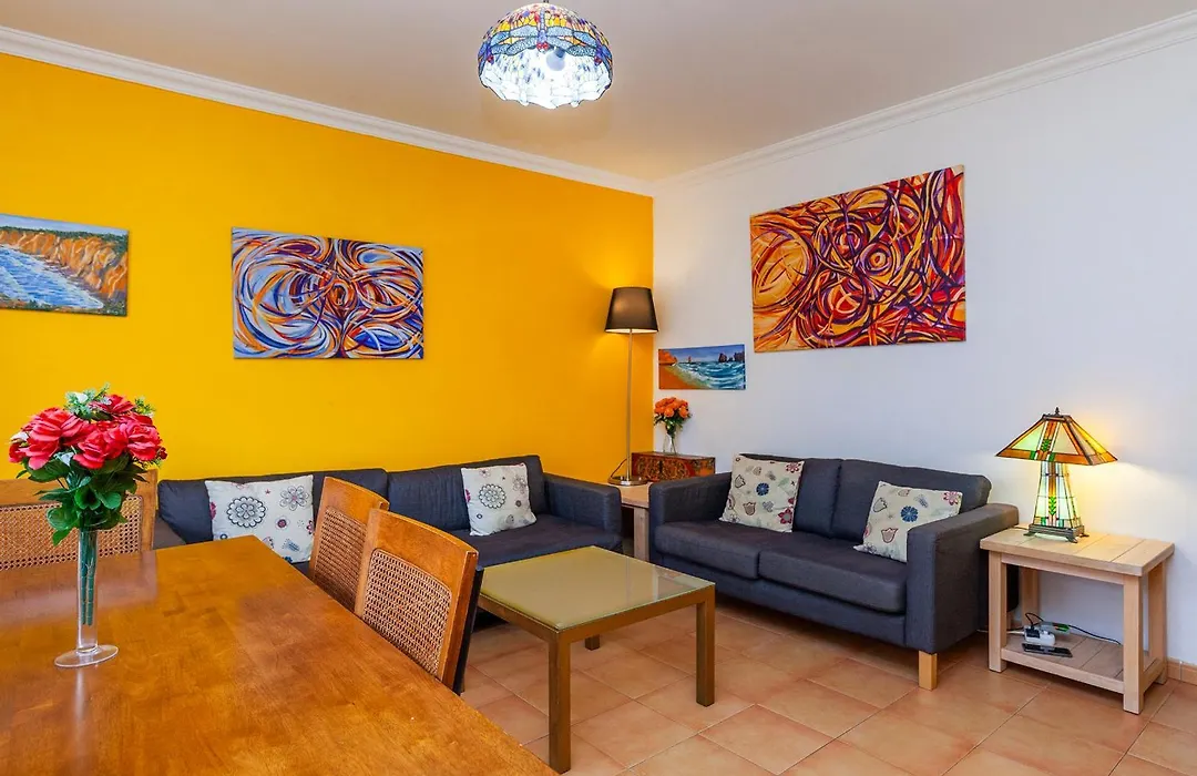 A03 - Central 1 Bed Apartment-1