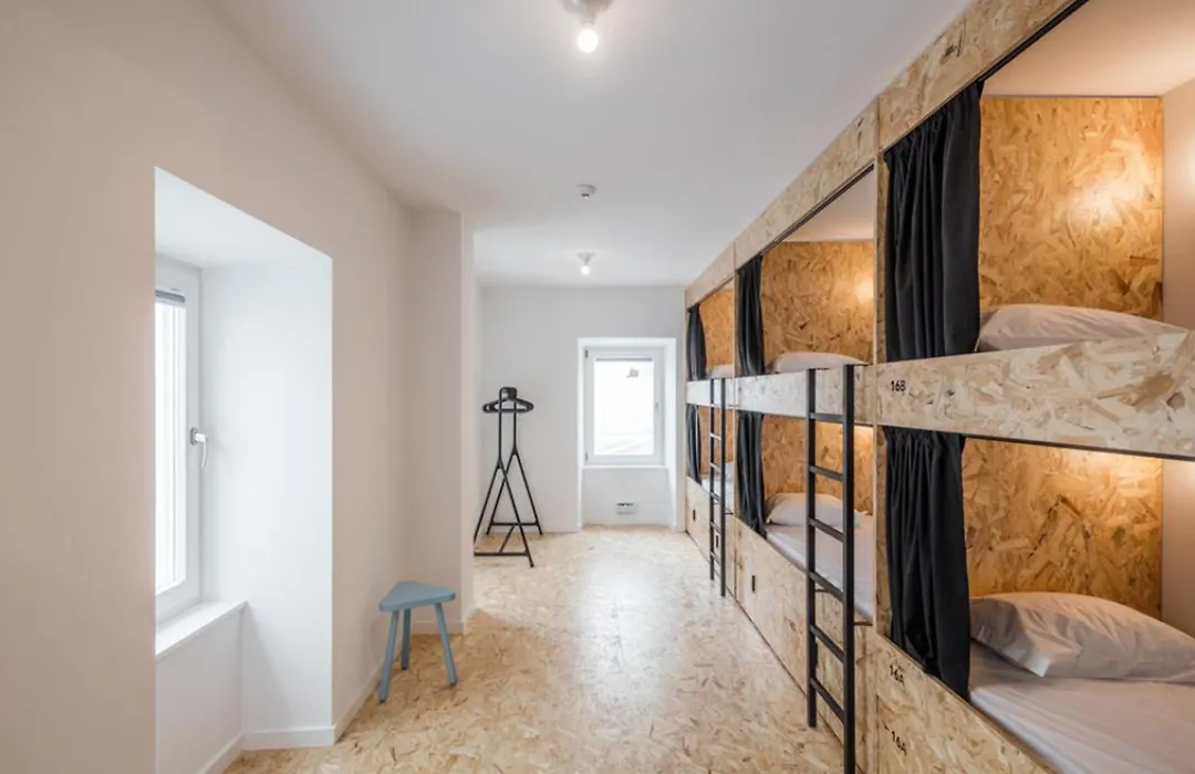 Hostel Conii & Suites Algarve-1