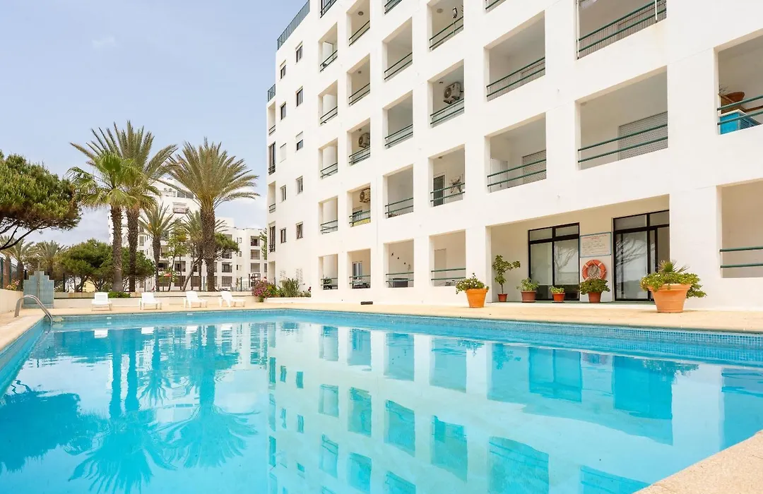 Stayhub Ocean Horizon Sea View & Pool-1