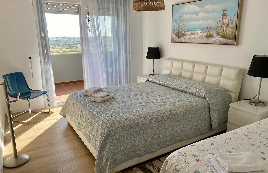 Sea View Urban Apartment-1