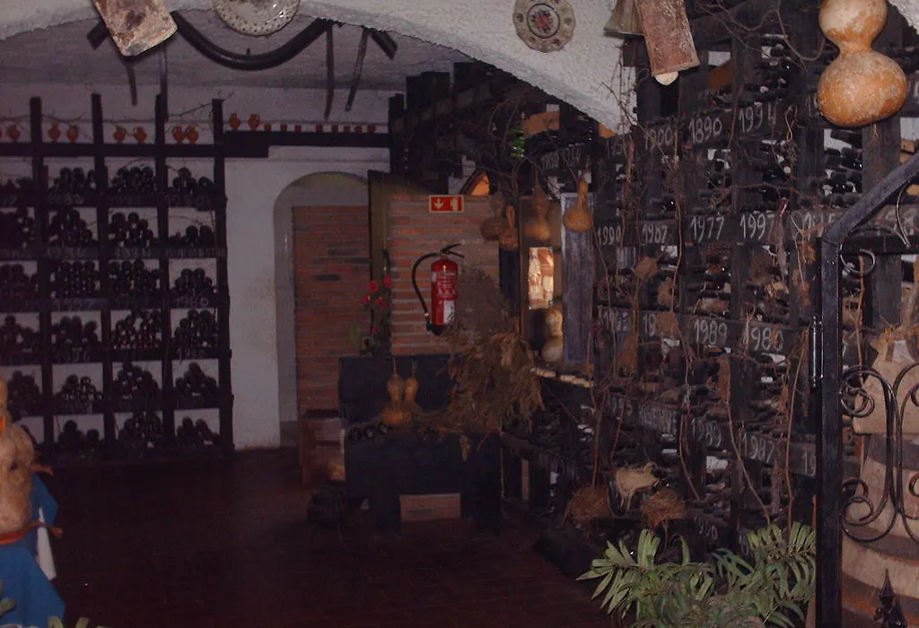 Vila Sodre Guest House-1