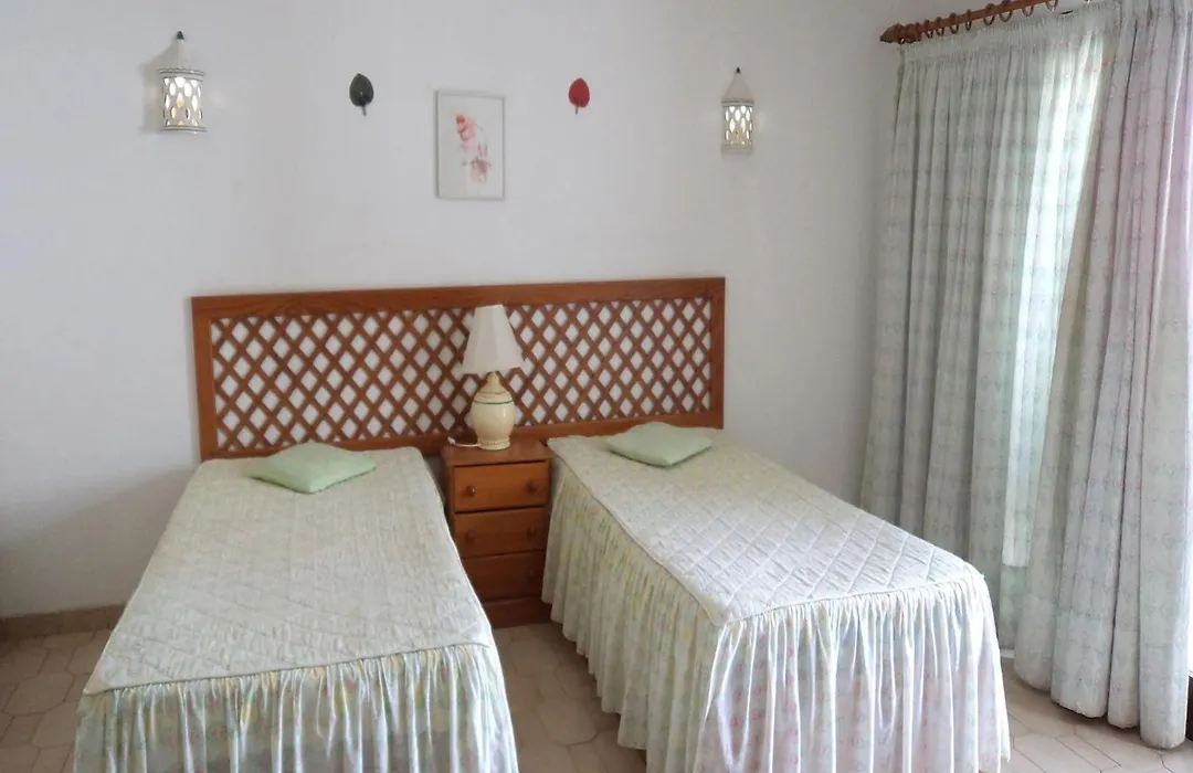 Apartamentos Rainha D. Leonor - Al-1