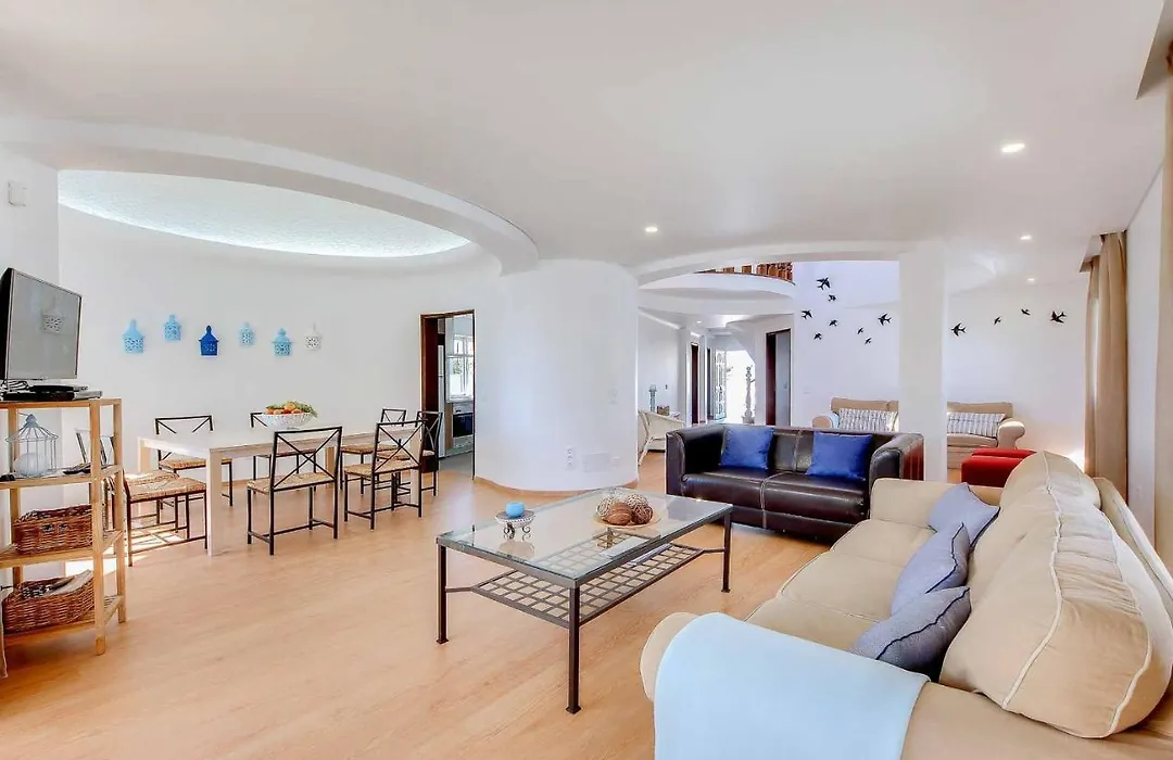 Villa Crispa-1