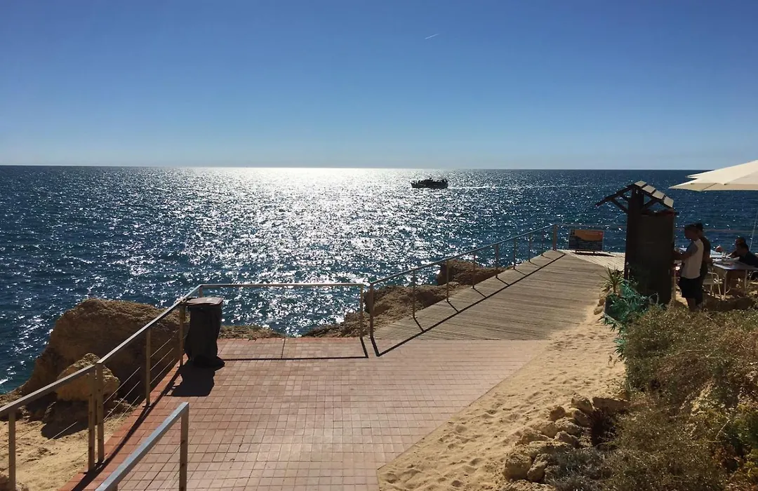 Os Reais - Apt In Front Of The Beach In Centeanes-1