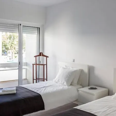 Remodeled Apartment In The City Center.-3