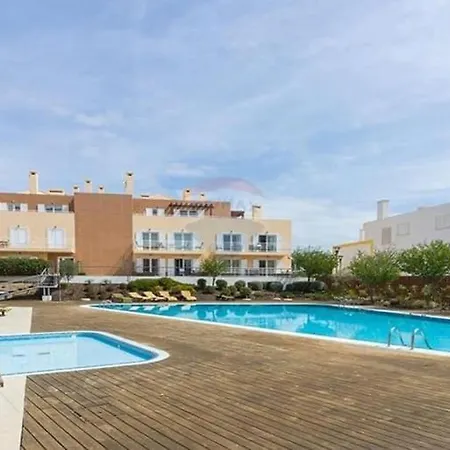T2 Cabanas Gardens Piscina E Praia-2