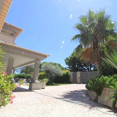 Charming Exceptional Golf Villa in Algarve-2