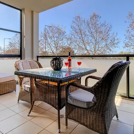 One Bedroom Apartment In Albur Village 1C-2