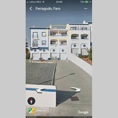 T2 Ferragudo Cosy Beach Apartment-3