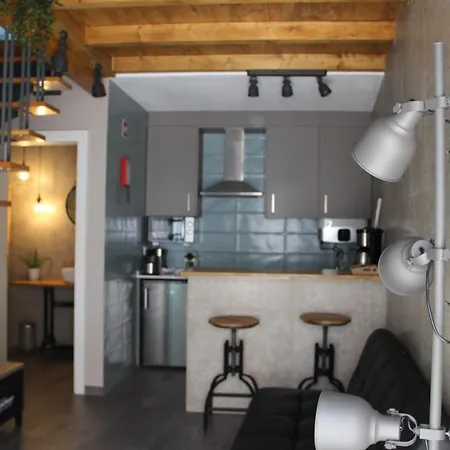 Trendy House-3