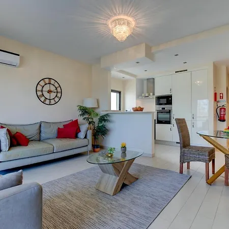 One Bedroom Apartment In Albur Village 1C-3
