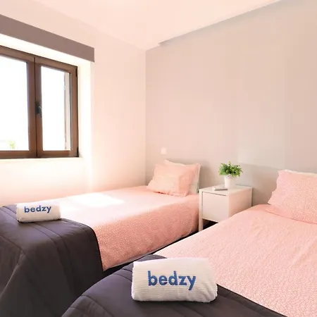 Vila - Mar - Private Outdoor Jacuzzi - Wifi & Airco - By Bedzy-2