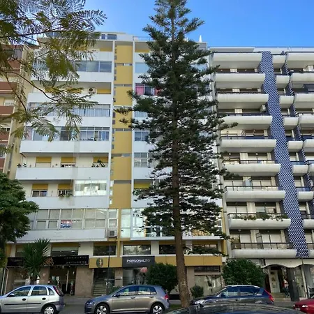 Cosy Avenida Apartment-2