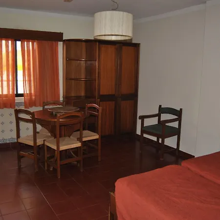 Apartamentos Olhos Do Mar-3