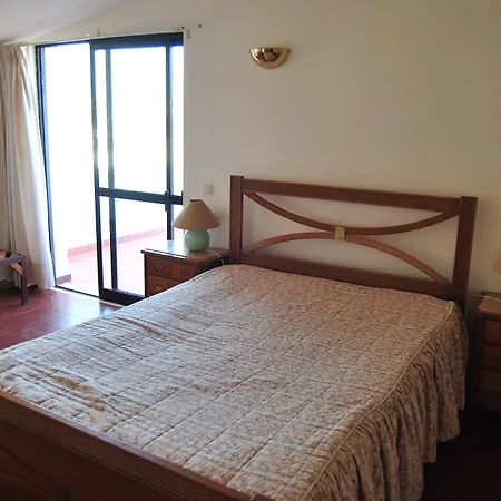 Apartamentos Olhos Do Mar-2