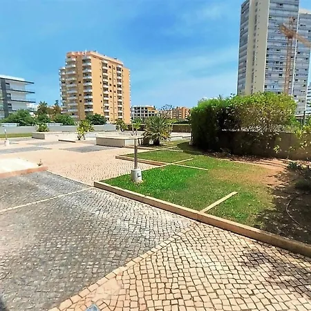 Rocha Tower 11D-3
