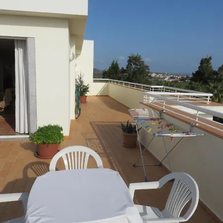 Sweden Apartment - Top Floor One Bedroom With Sea Views - Rs-3