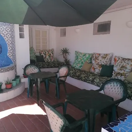 Iguana Guesthouse-3