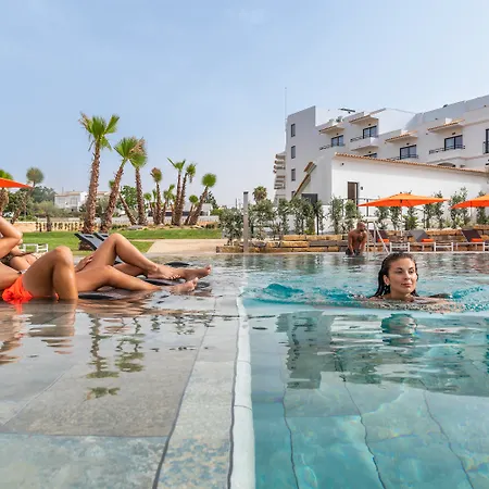 Regency Salgados Hotel & Spa-3