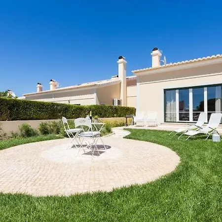 Villas T3 Com Jardim Vila Sagres-2