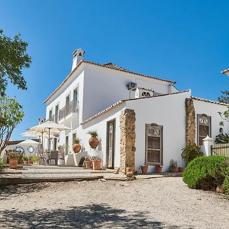Quinta Da Colina Guest House/Deluxe Double-2