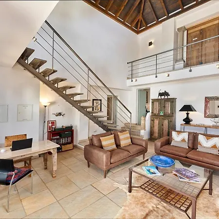 Quinta Da Colina Guesthouse - Garden Room-3