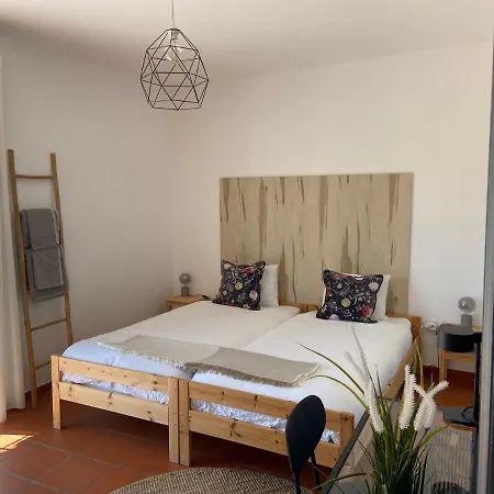 Guesthouse Releash Aljezur-3