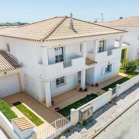 Q - Casa do Topo Guesthouse-2