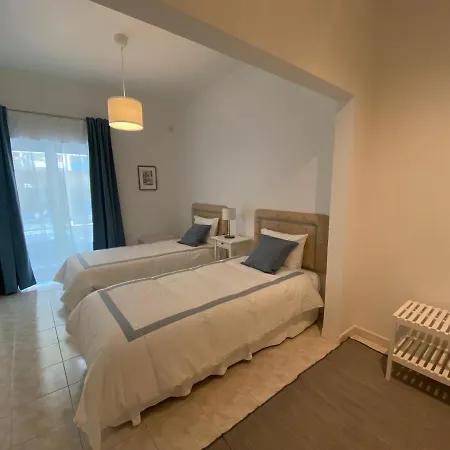 Guest House-2