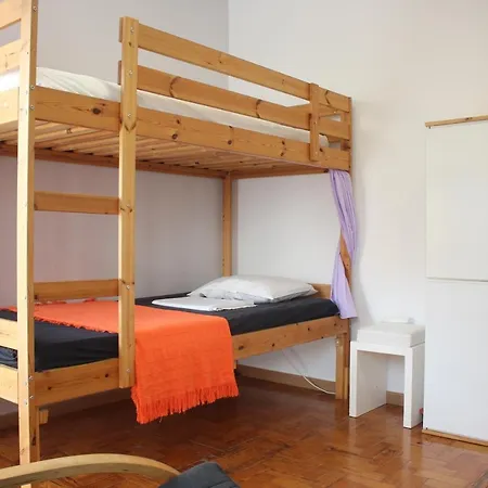 City Stork Hostel-3