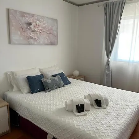2 Bedroom Apartment In Quarteira With Balcony, Pool And Wi-Fi By Centralgarve-2
