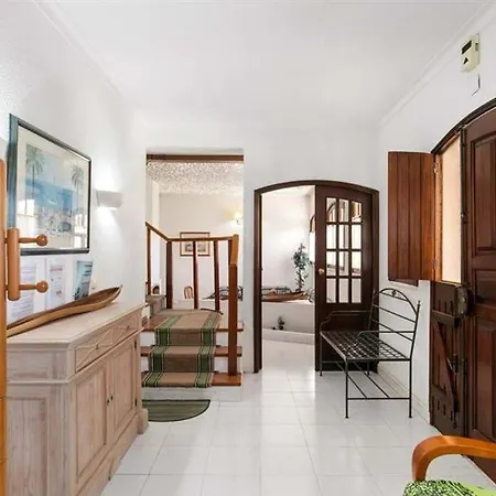Roulito'S Guest House-2