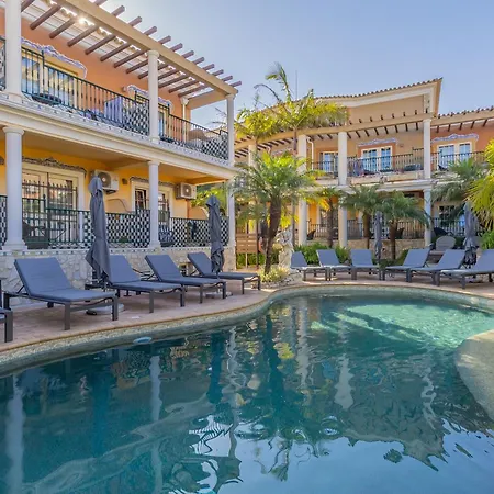 Charming Residence & Guest House Dom Manuel I Adults Only-3