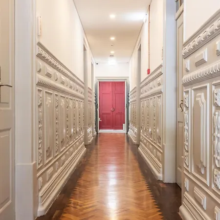 Amalia Boutique Suites & Studios-3