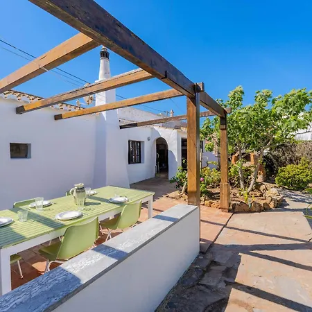 Sagres, Aloha Beach House, 500 Meters From Tonel Beach-3