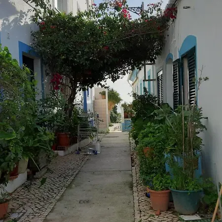 Edificio Tomas 1-2