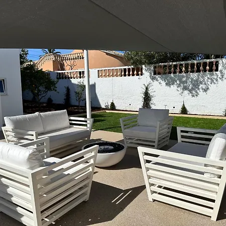 Casa Malia Luxury Guest House-3