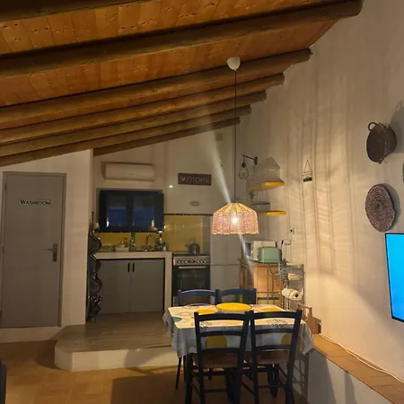 Casa Caleca Guest House With Private Pool-3