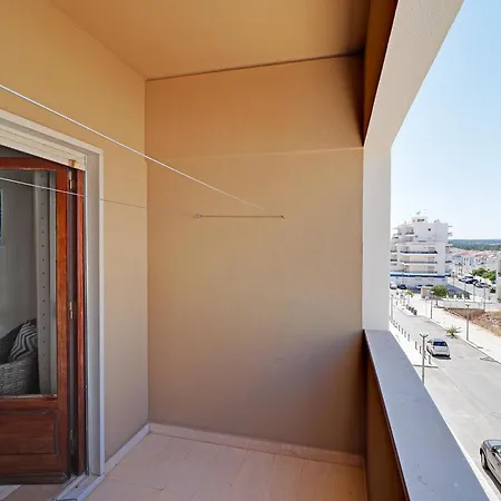 Monte Gordo Beachview 2 By Homing-3
