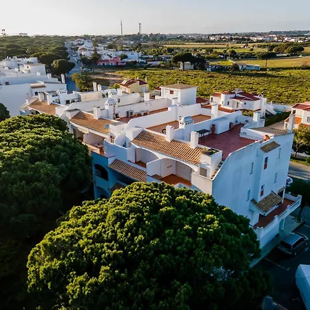 Casa Falesia T2 - Garden View - 5 Min From The Beach - Wifi-2