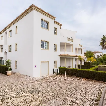 Coolhouses Algarve Luz, 1 Bed Penthouse Flat W/ Sea Views. Fiji 11-3
