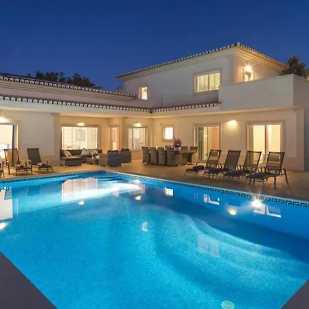 Villa Povo Do Burro, Beautiful And Elegant Villa, Few Minutes Walk To Resort-2