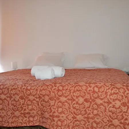 Casa Almirante Reis - Perfect Location & Rooftop-3