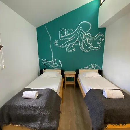 Amazigh Hostel Ensuite Rooms & Dorms With Shared Kitchen-3