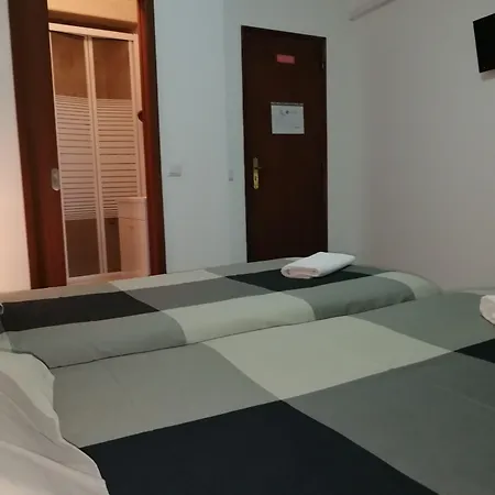 Lagos City Center Guest House & Hostel-3