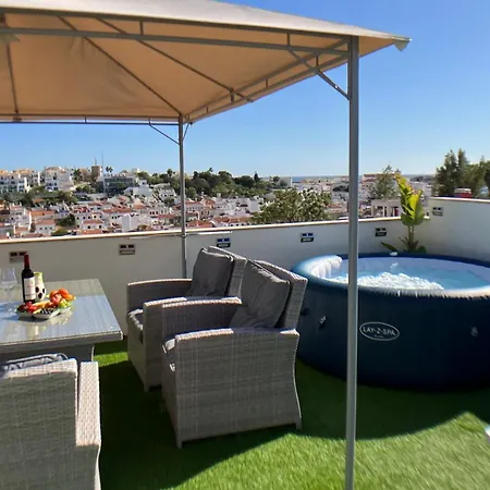 Apartment Alpha - 2 Bedrooms, Private Rooftop Patio With Hot Tub, Bbq And View-3