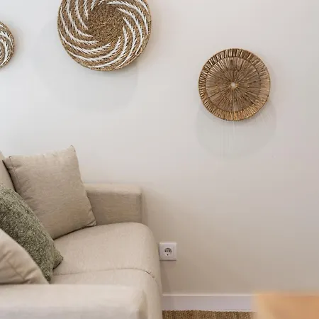 Villa 41 - Private Studios Faro Airport, Beach&City Center-3